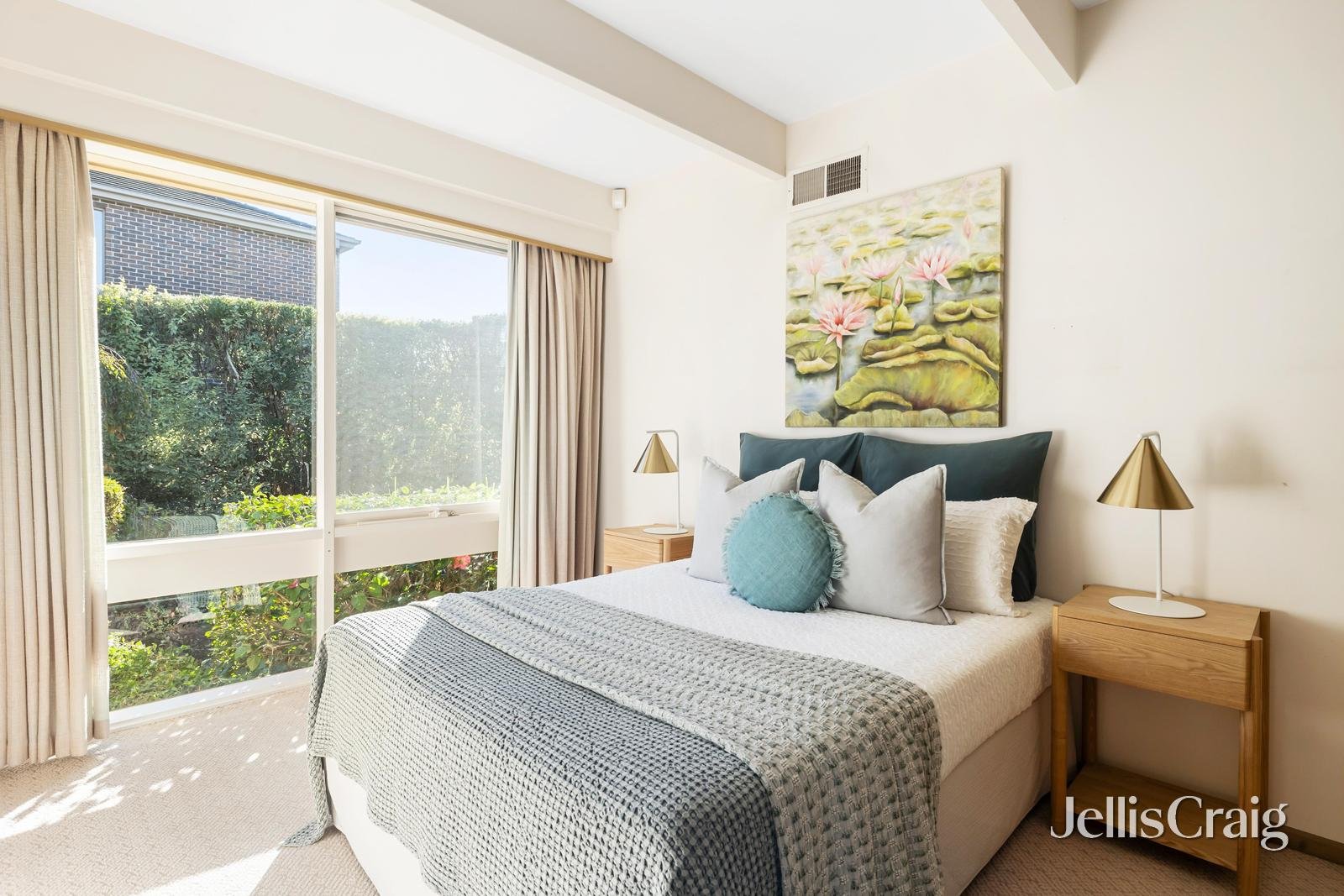 2 Rimington Avenue, Kew image 11