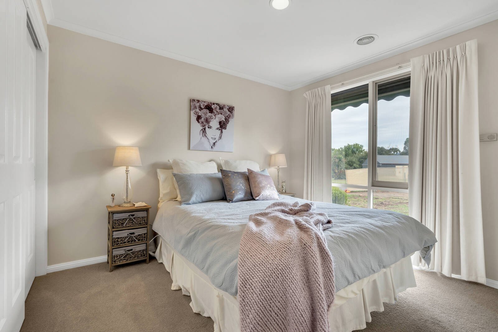 Property Gallery Thumbnail 17
