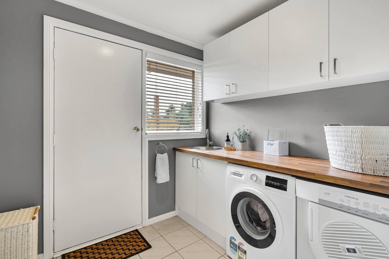 Property Gallery Thumbnail 19