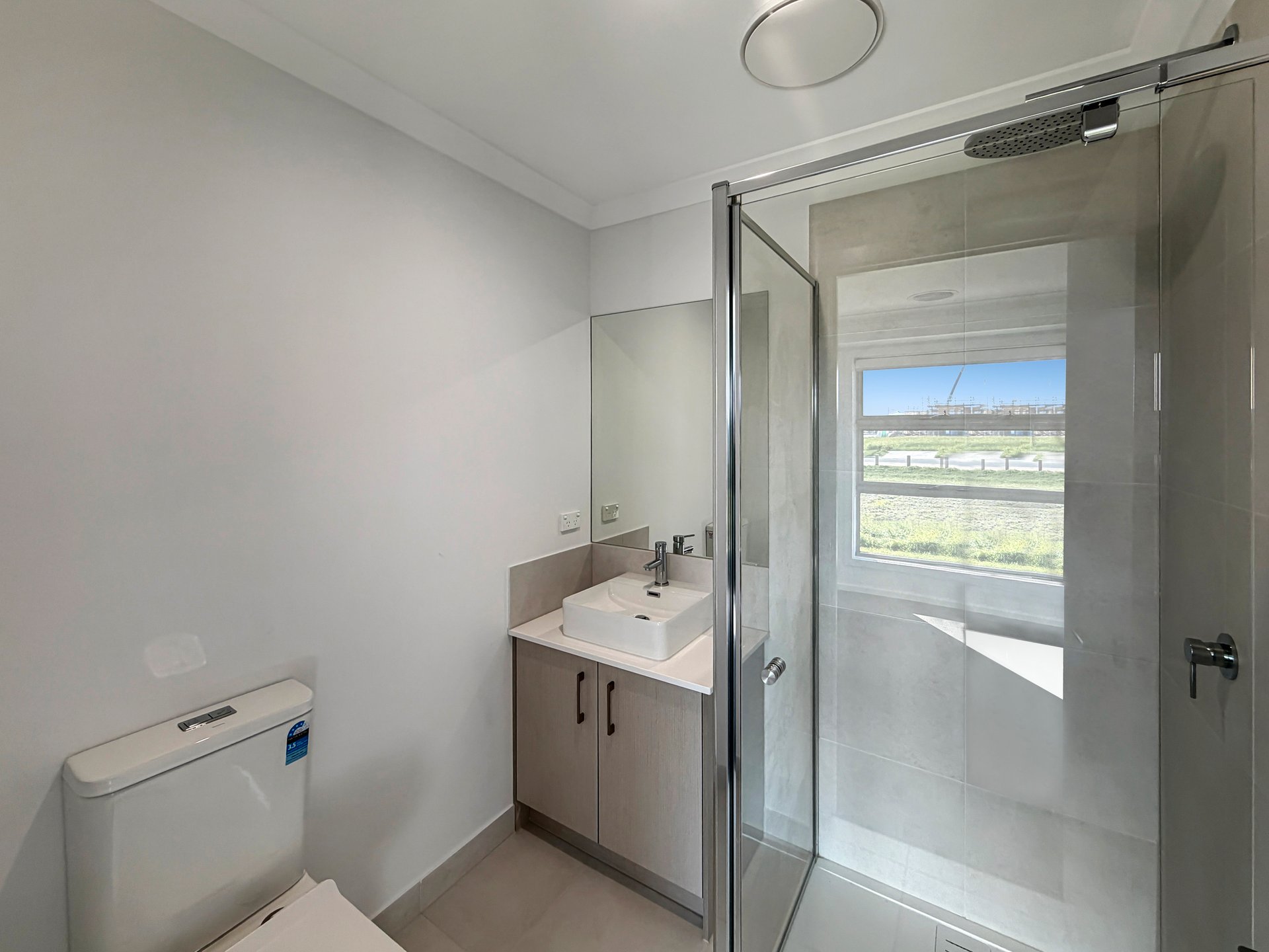 2 Rockbank Walk, Armstrong&nbsp;Creek image 3