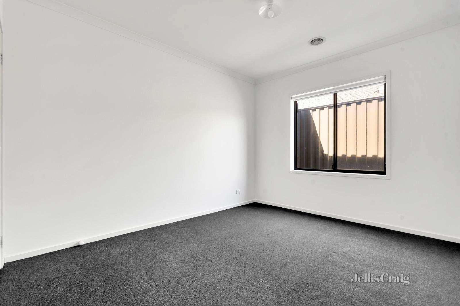 2 Rosella Way, Wallan image 10