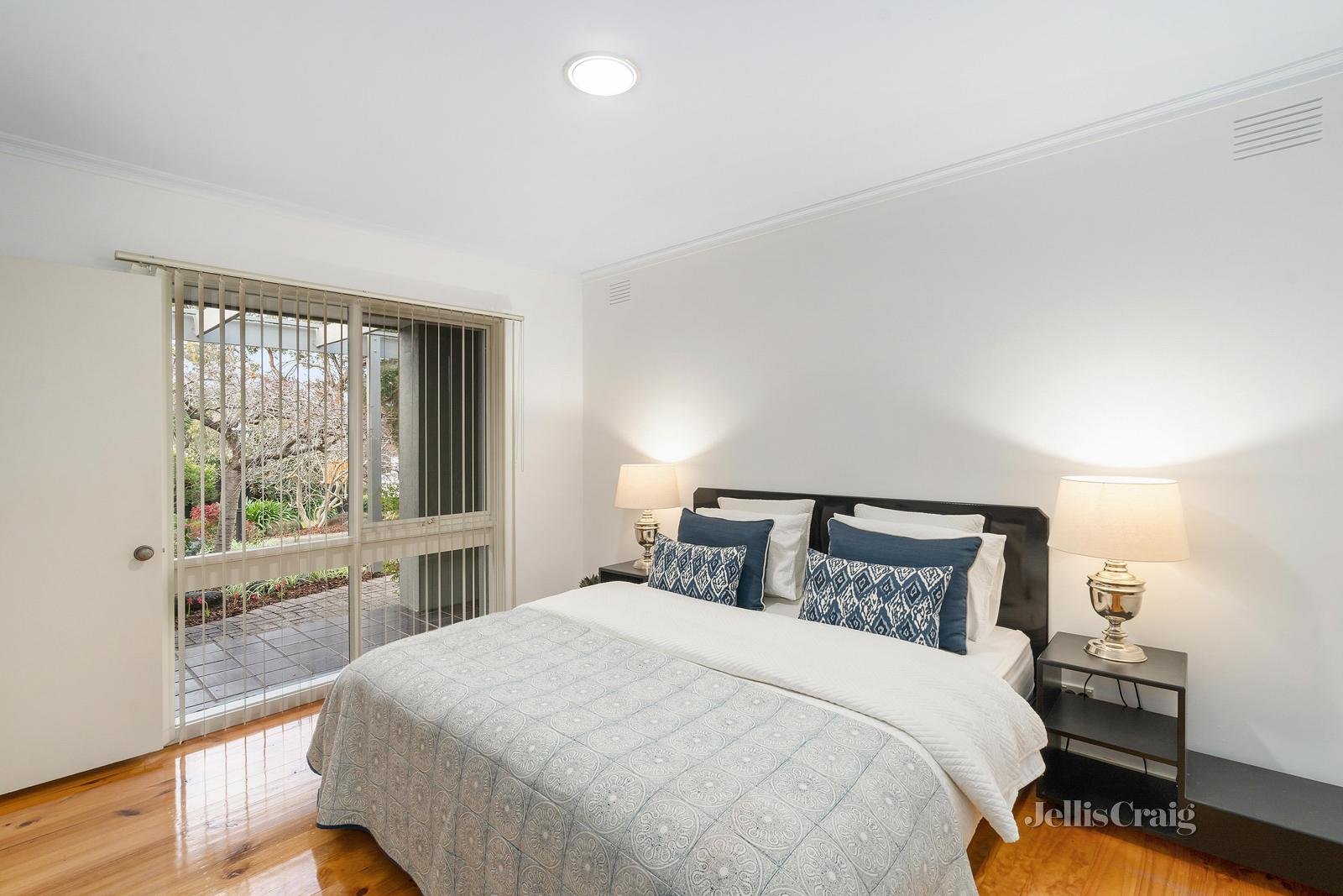 2 Rothesay Court, Templestowe image 6