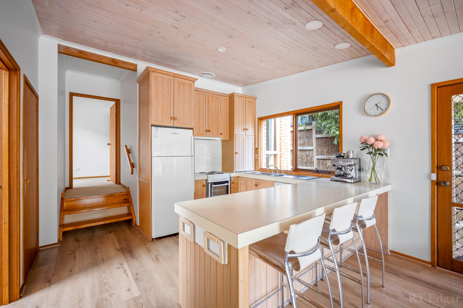 Property Gallery Thumbnail 8