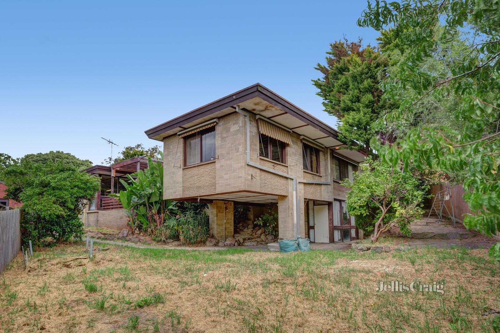 2 Rye Court, Glen Waverley image 7