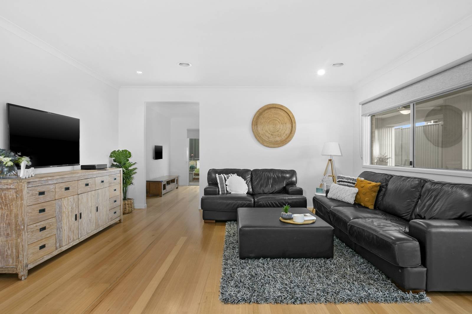 Property Gallery Thumbnail 4
