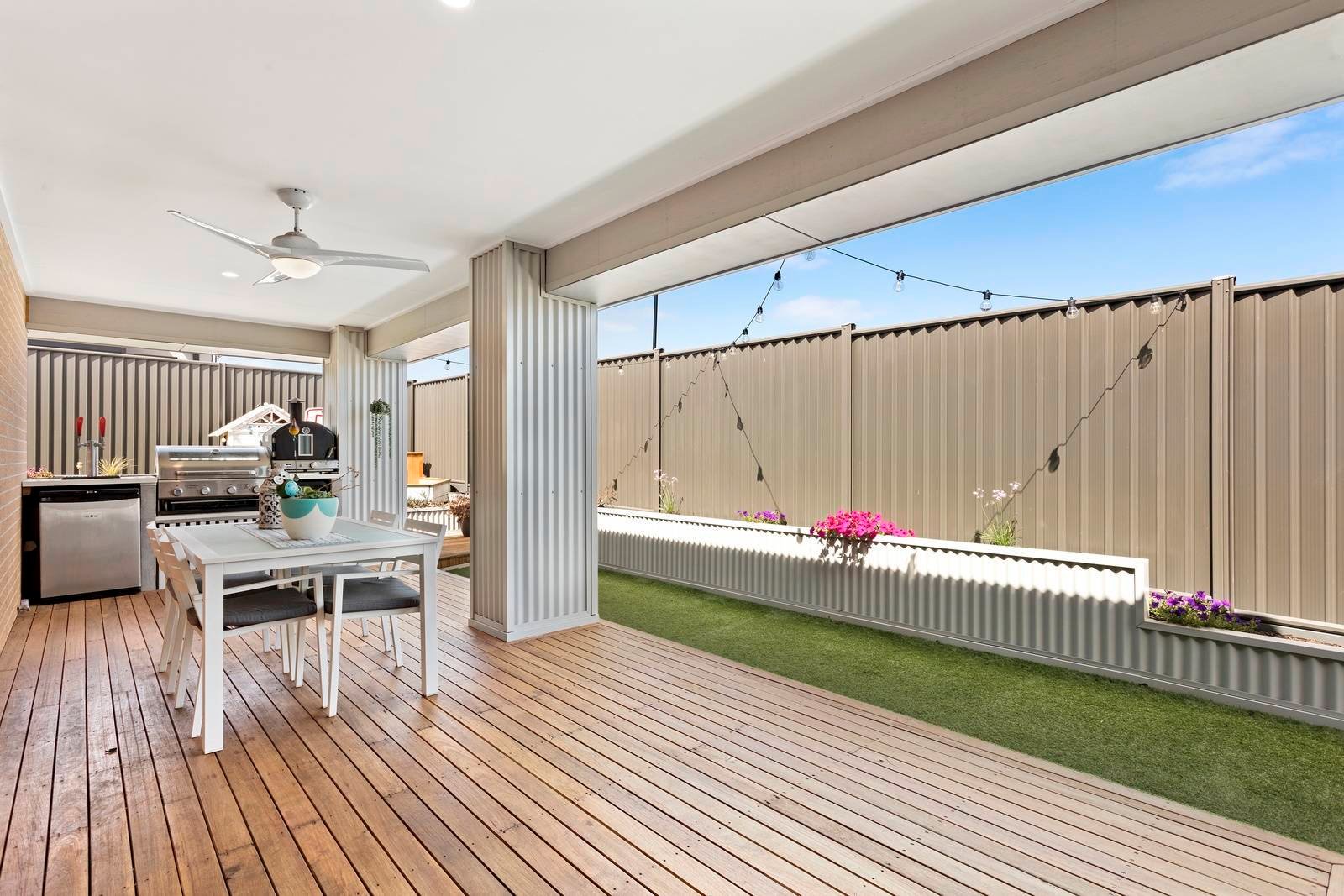 Property Gallery Thumbnail 11