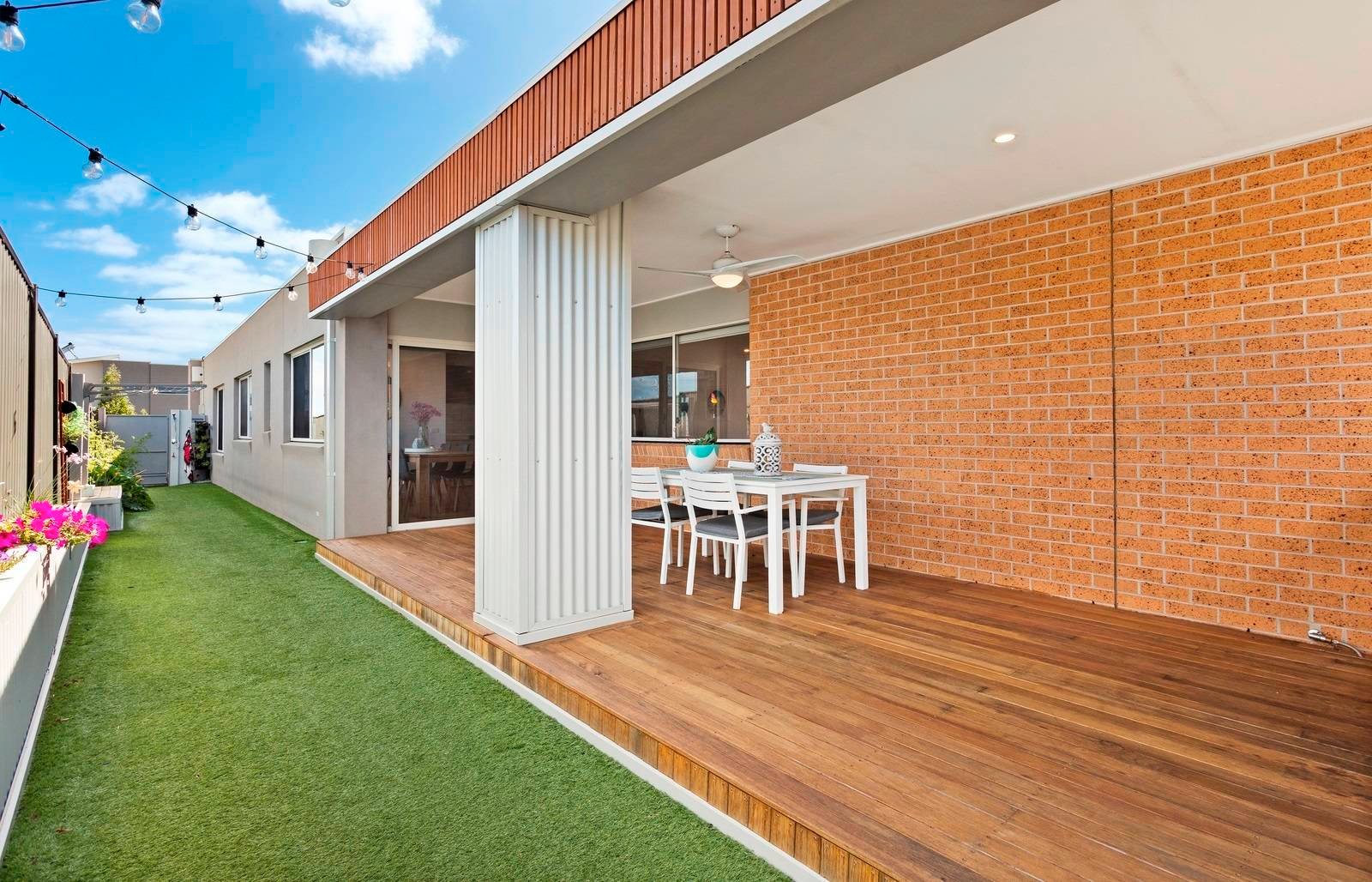 Property Gallery Thumbnail 12