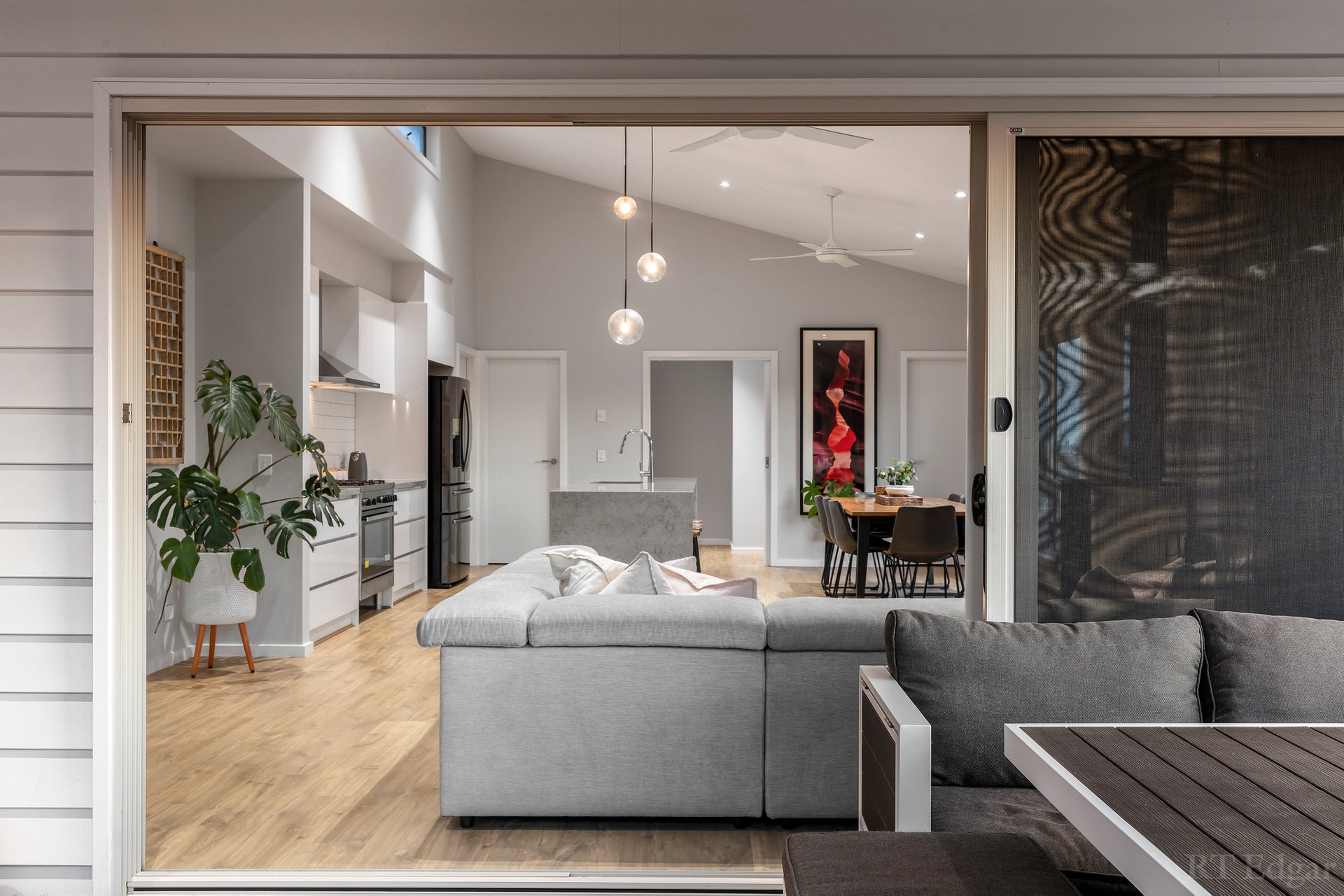 Property Gallery Thumbnail 11
