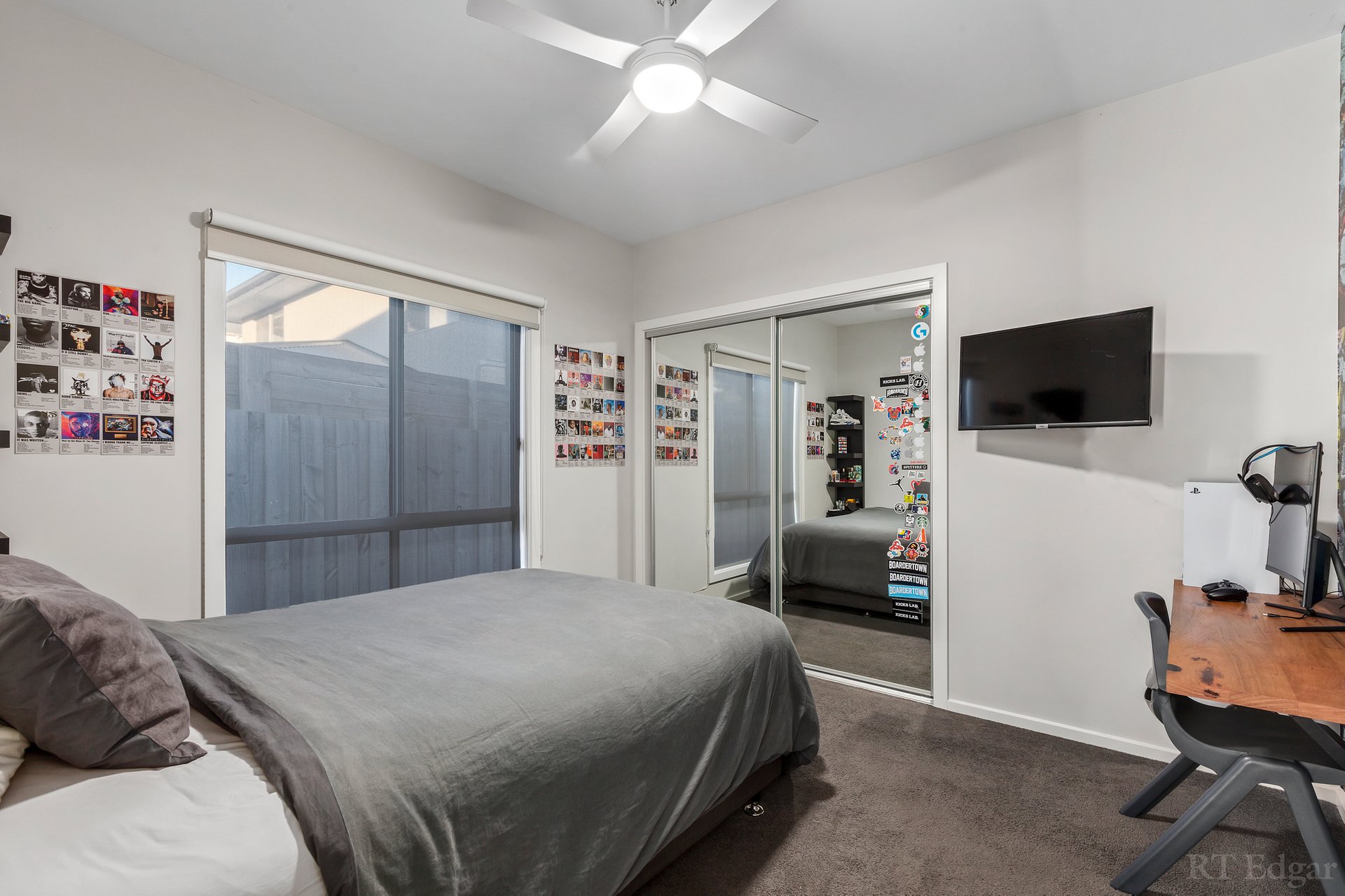 Property Gallery Thumbnail 16