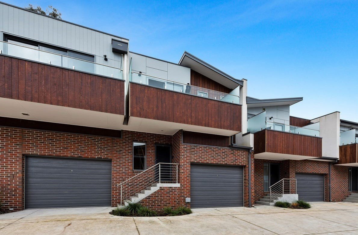 2 Sarges Mews, Lilydale image 1