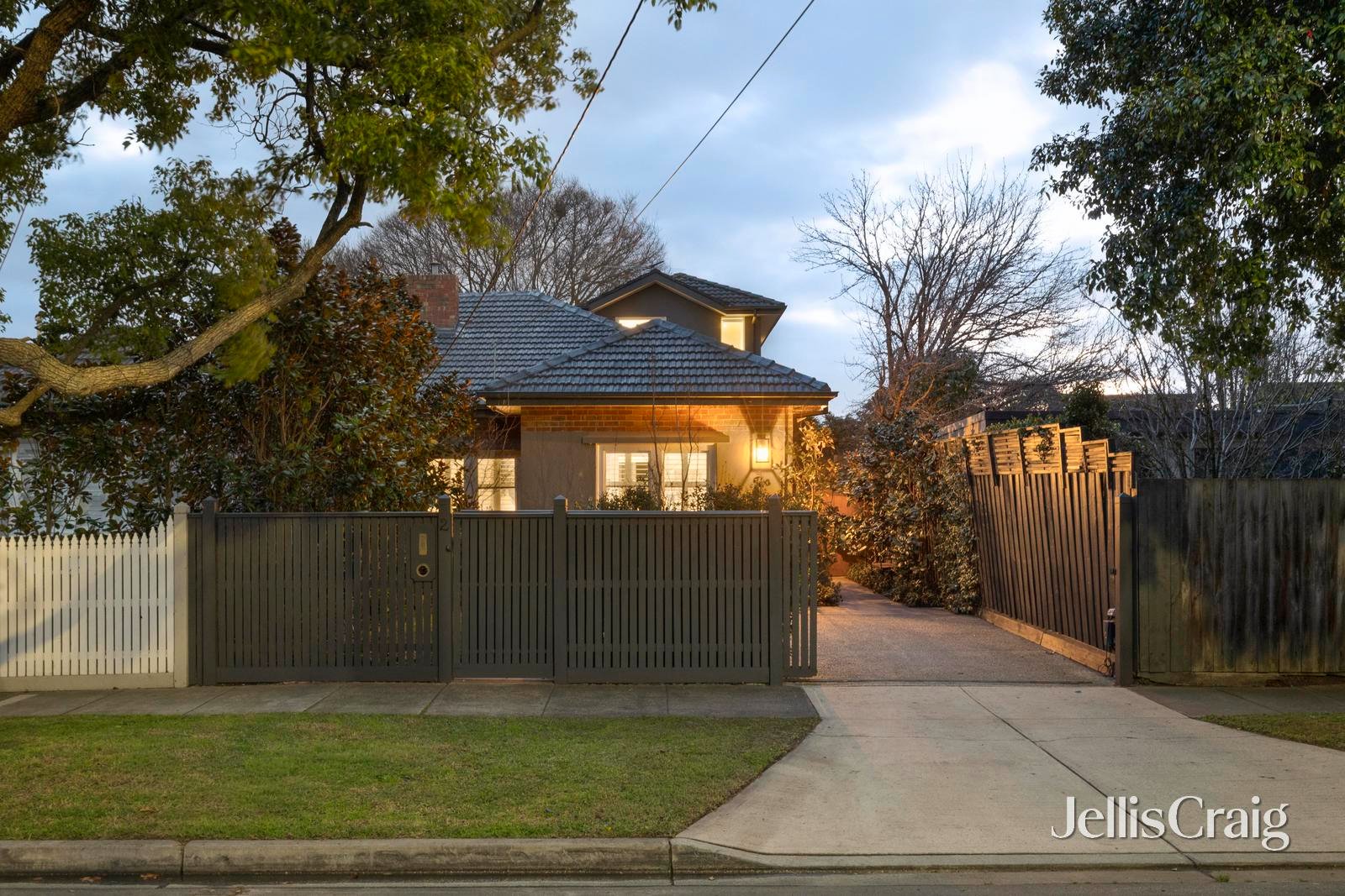 2 Second Avenue, Murrumbeena image 16