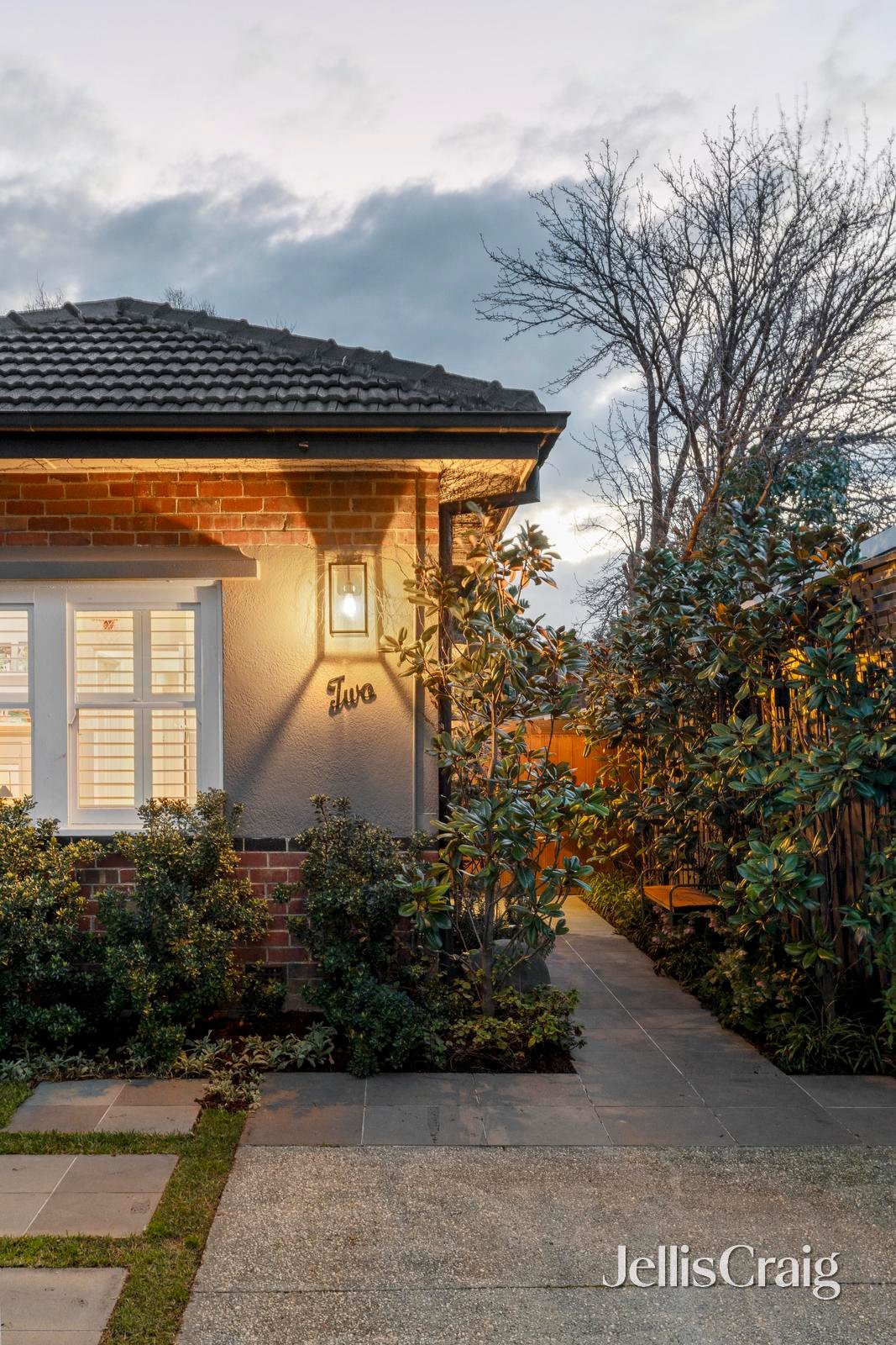 2 Second Avenue, Murrumbeena image 25