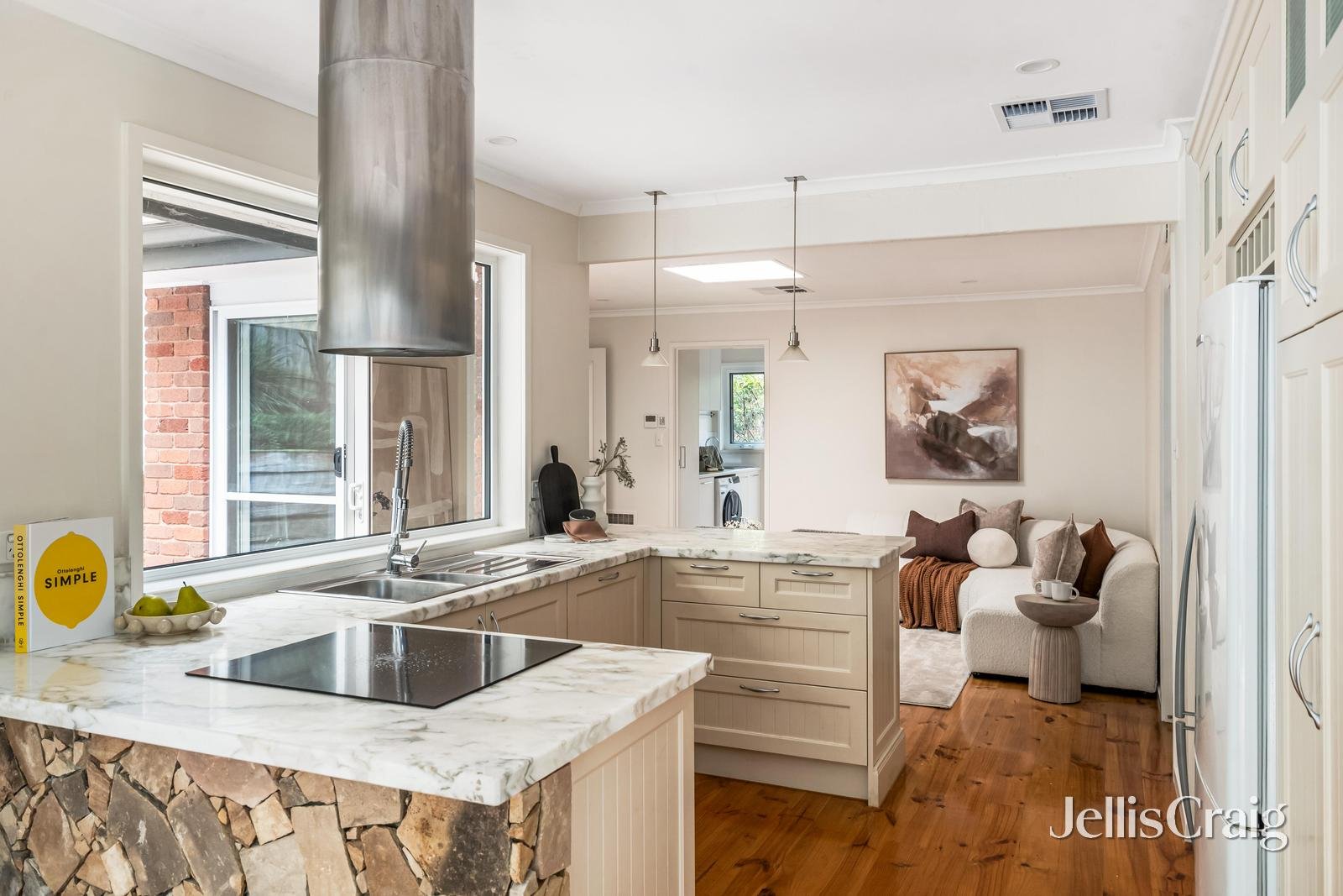 2 Serafini Court, Eltham&nbsp;North image 5