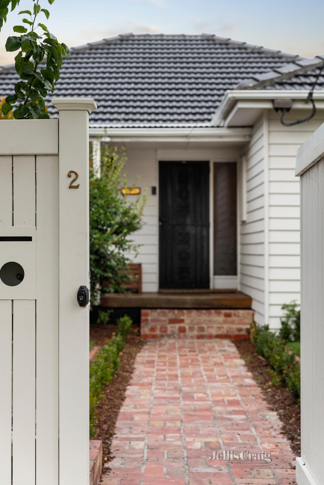 2 Shadwell Street, Cheltenham image 3