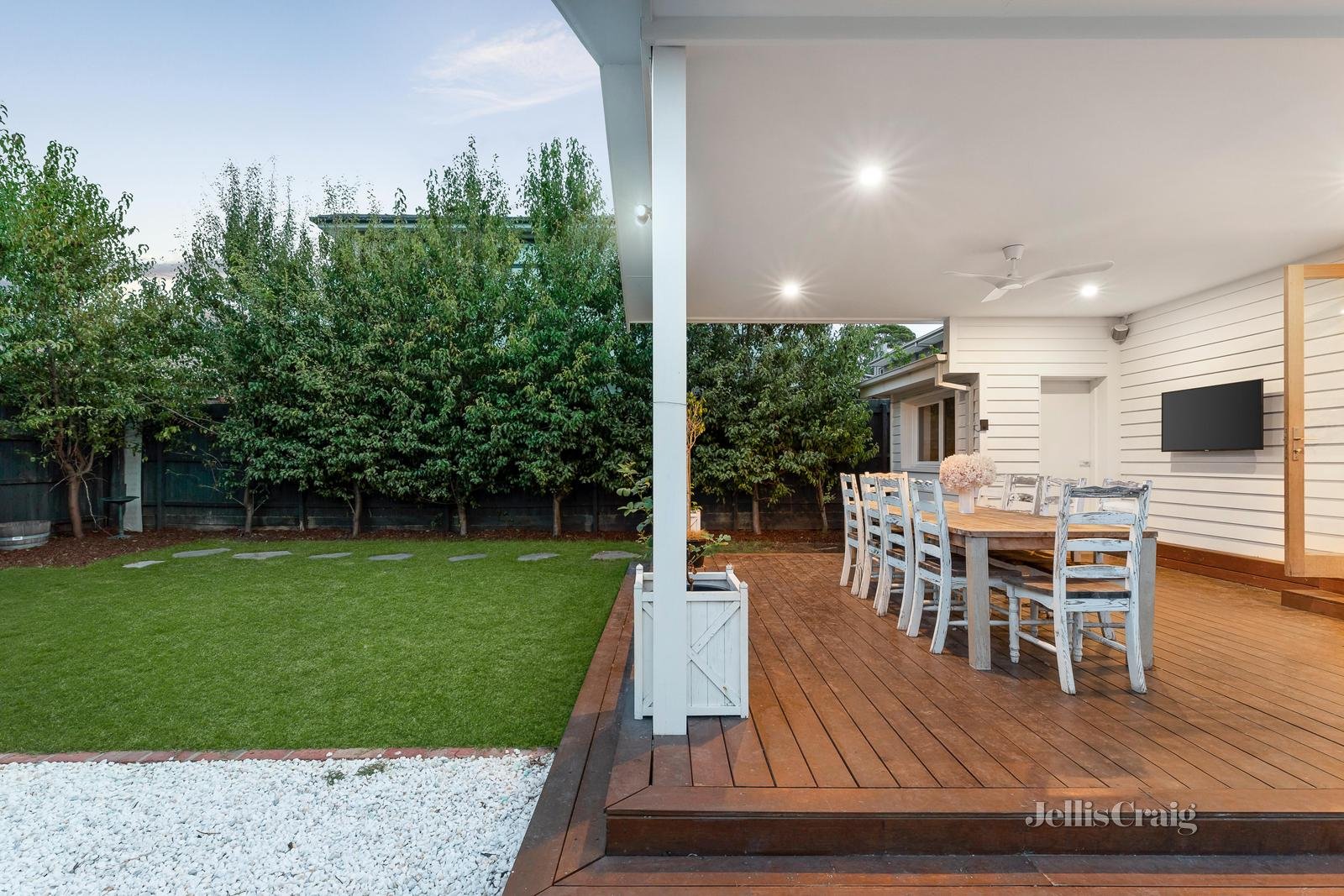 2 Shadwell Street, Cheltenham image 15