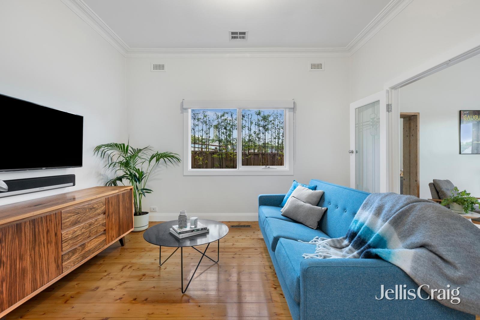 2 Shedden Street, Pascoe Vale image 4