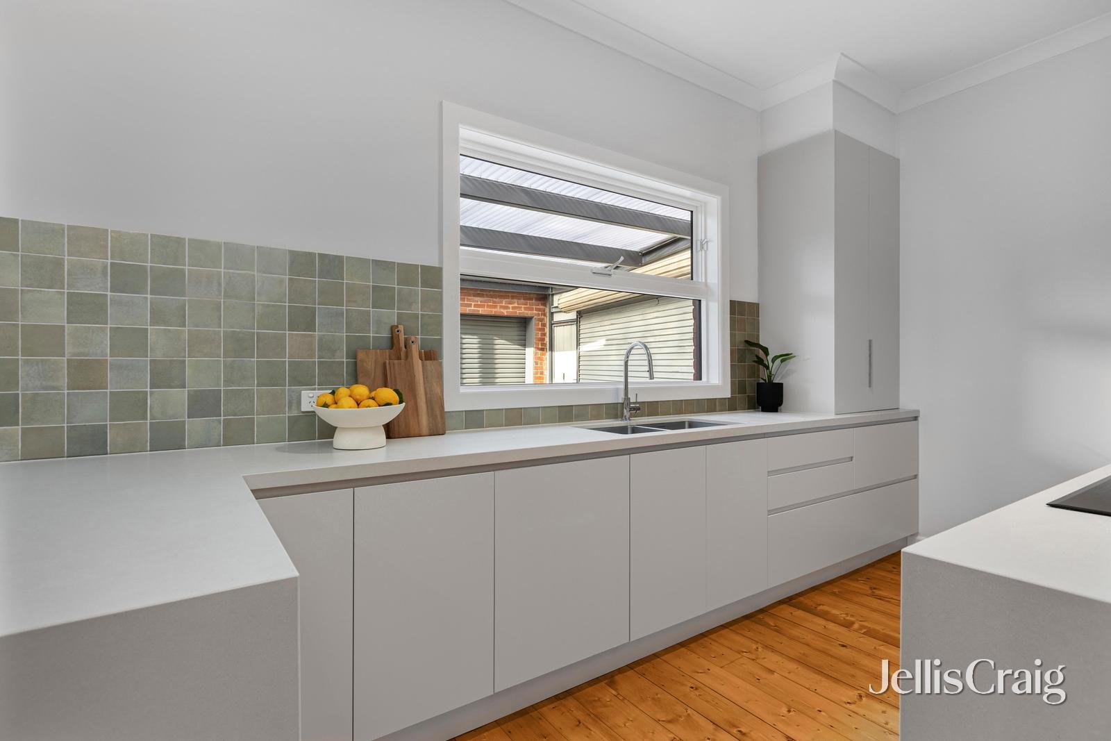 2 Shedden Street, Pascoe Vale image 6