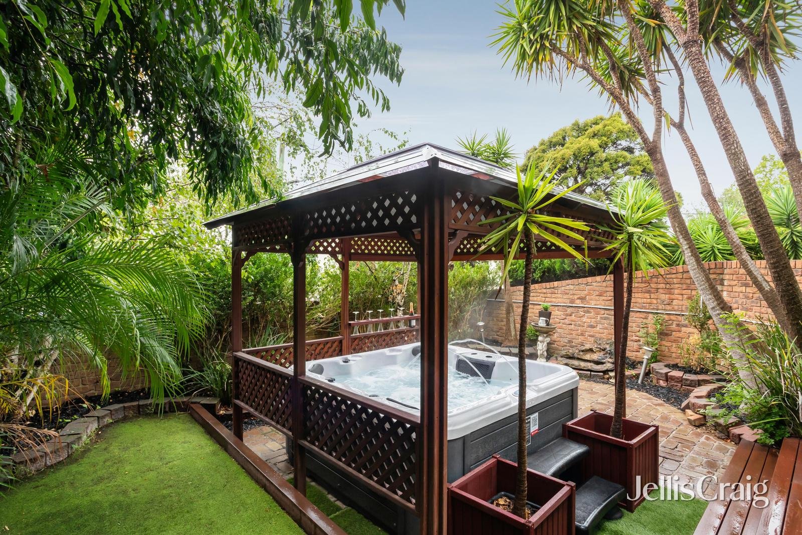 2 Silver Street, Malvern image 14