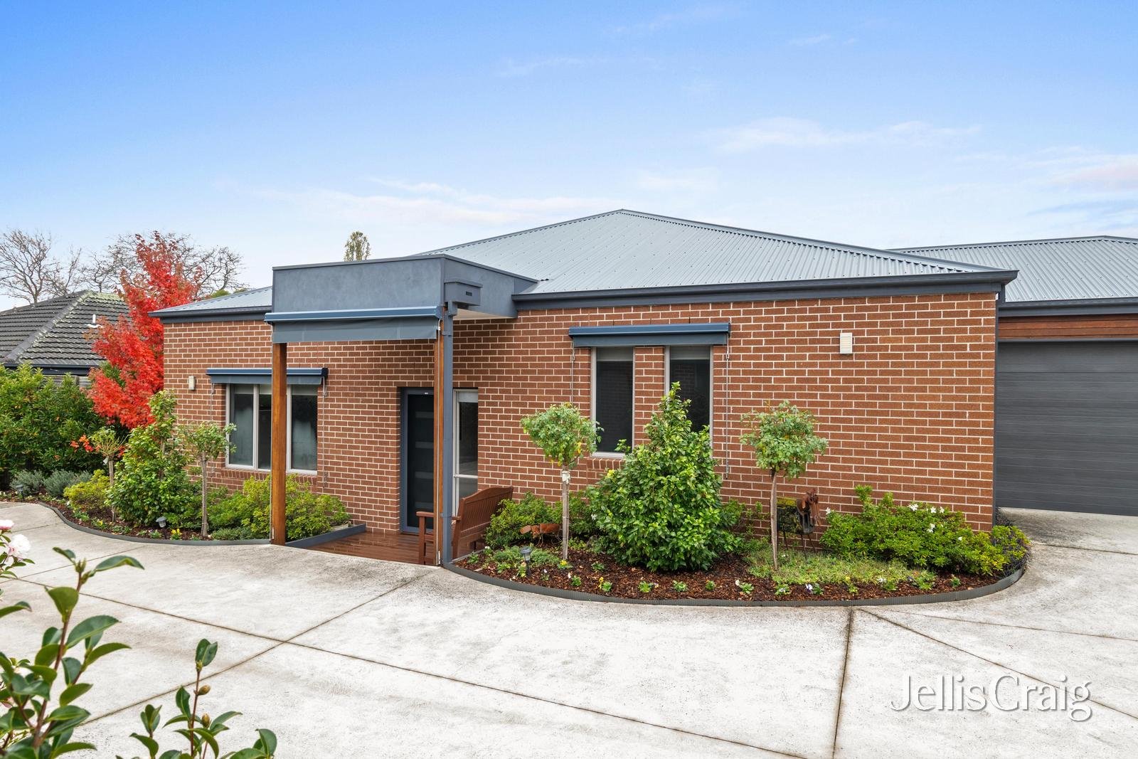 2 Solander Close, Kilsyth image 1