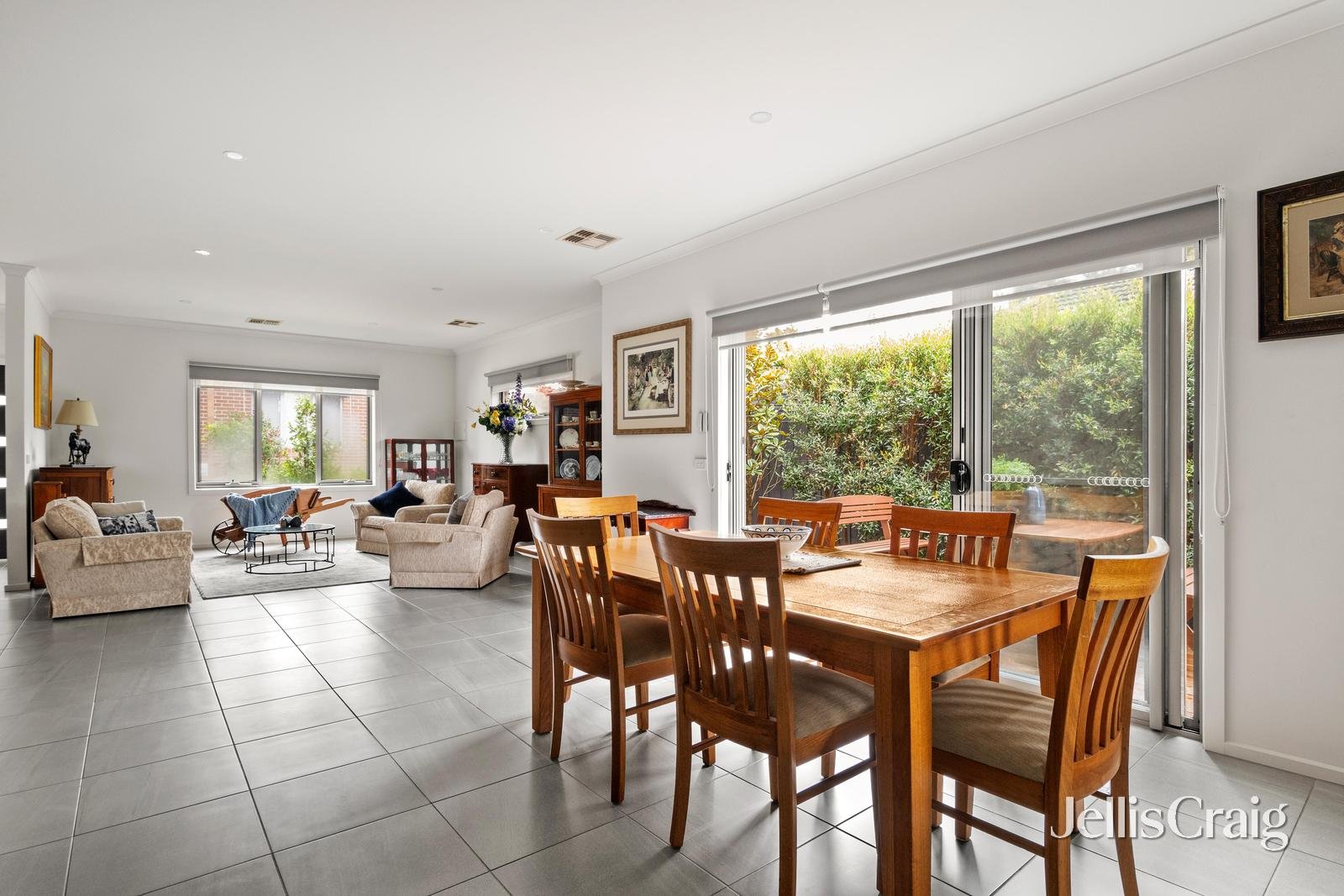 2 Solander Close, Kilsyth image 4