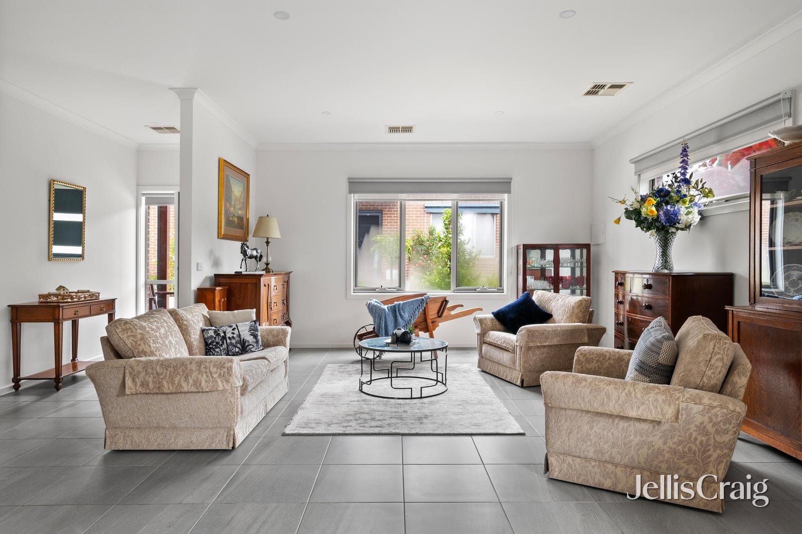 2 Solander Close, Kilsyth image 5
