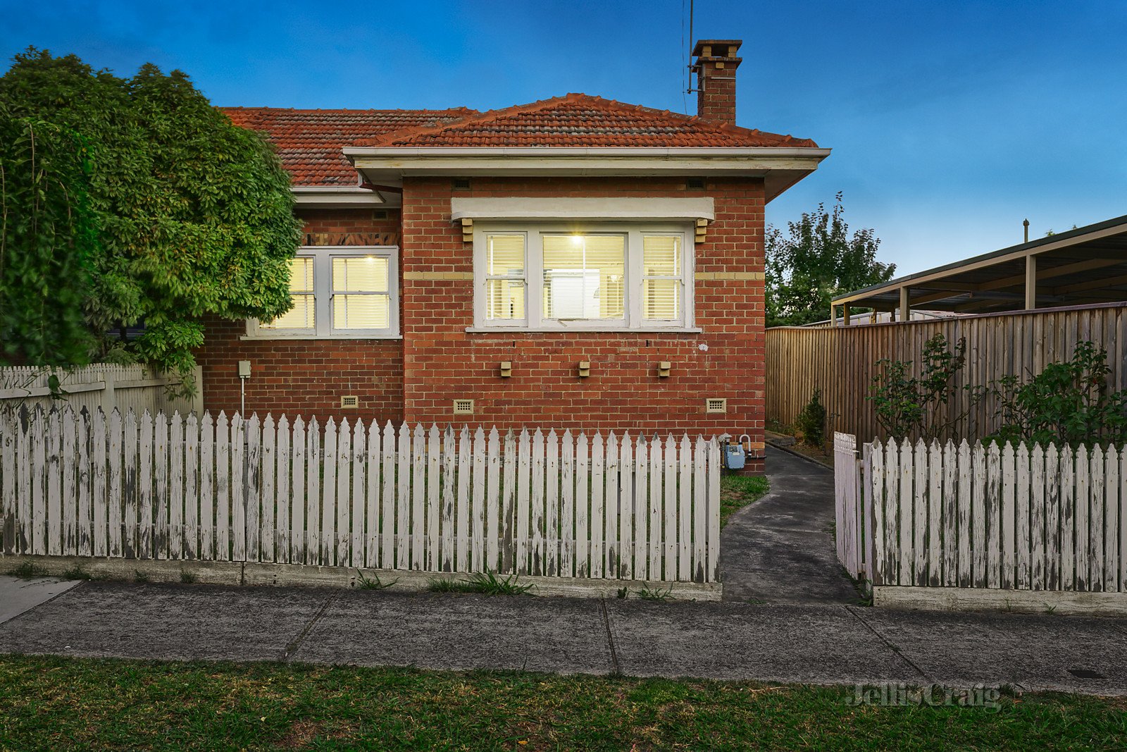 2 South Daly Street, Brunswick West image 1