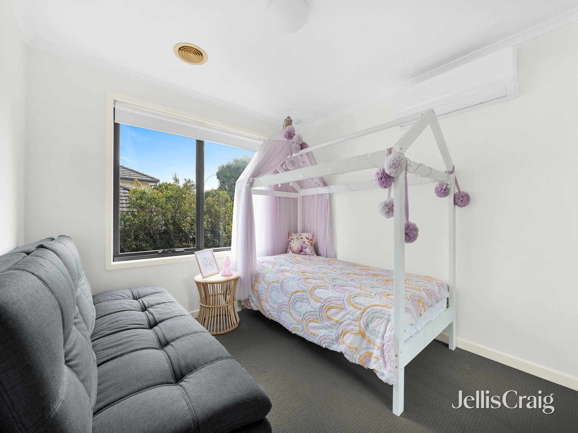 2 St James Park Drive, Mulgrave image 5
