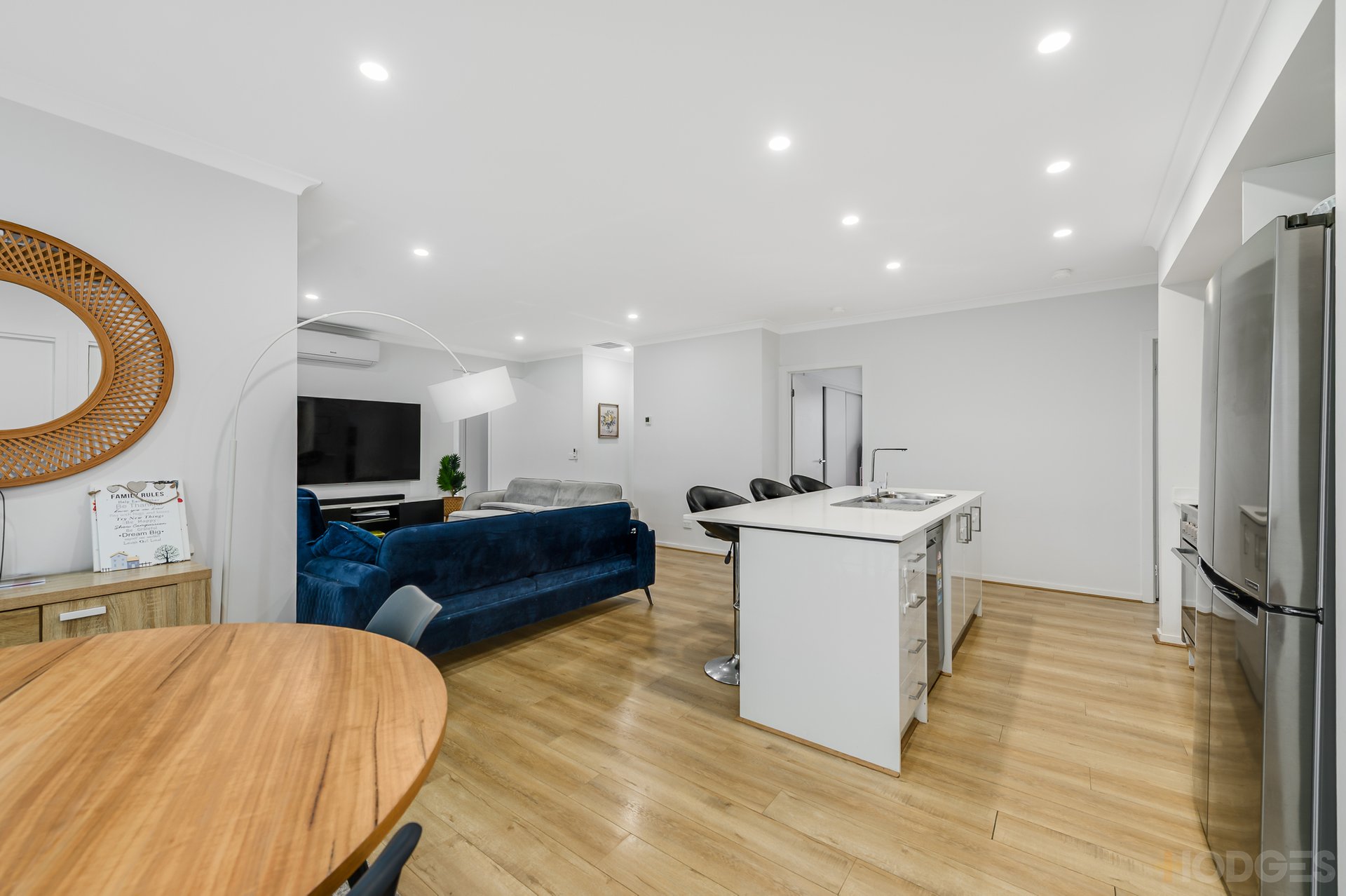 2 Stanmore Crescent Wyndham Vale