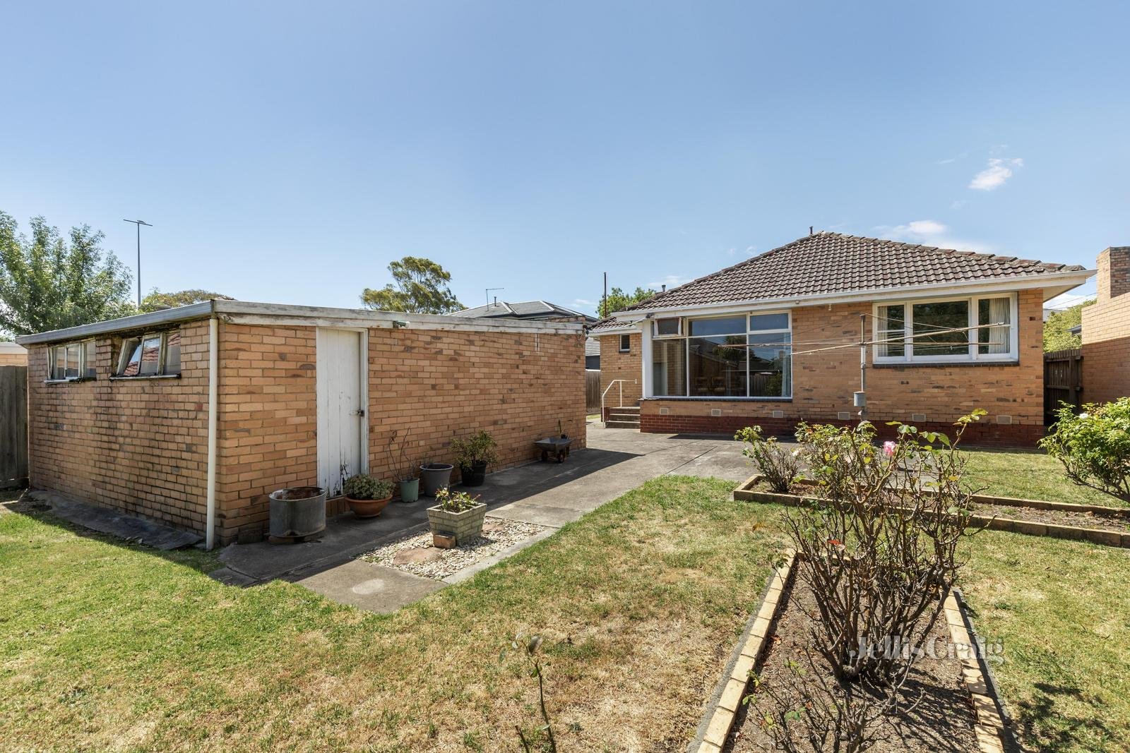 2 Stockdale Avenue, Bentleigh East image 2