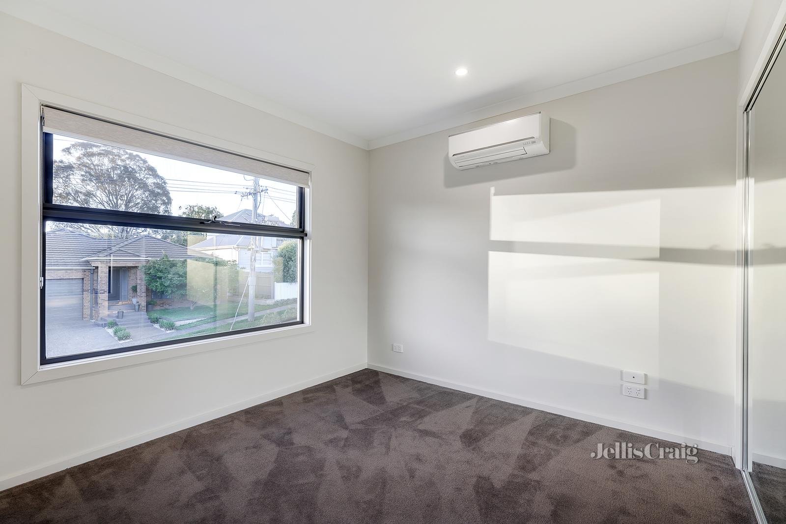 2 Stowe Avenue, Greensborough image 8