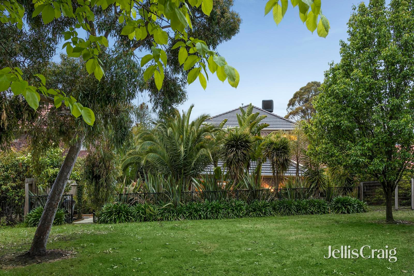 2 Streeton Lane, Doncaster East image 17