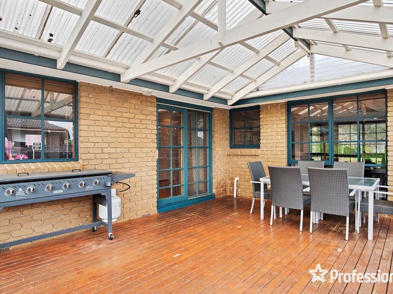 2 Sunburst Court, Mooroolbark image 9