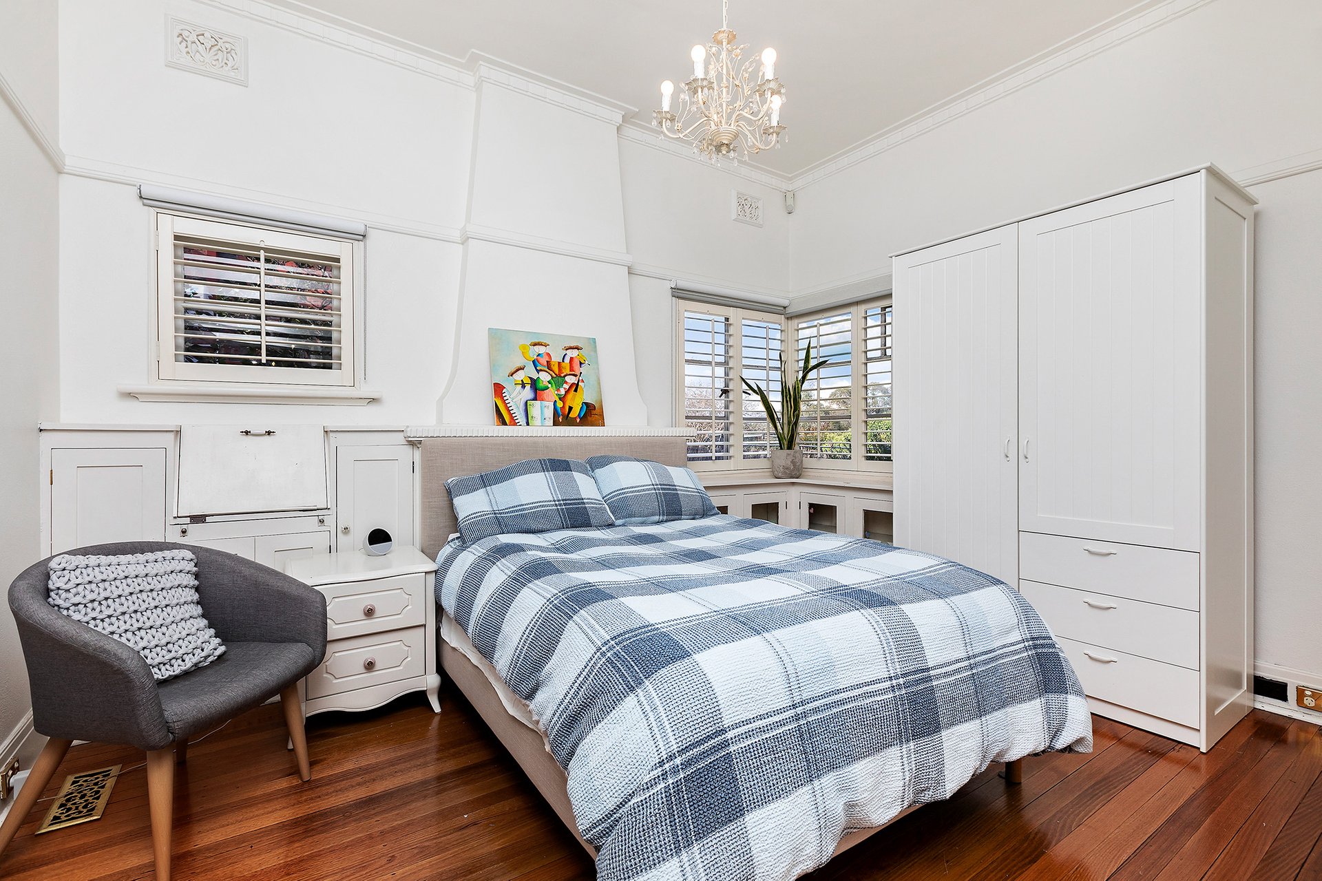 Property Gallery Thumbnail 7