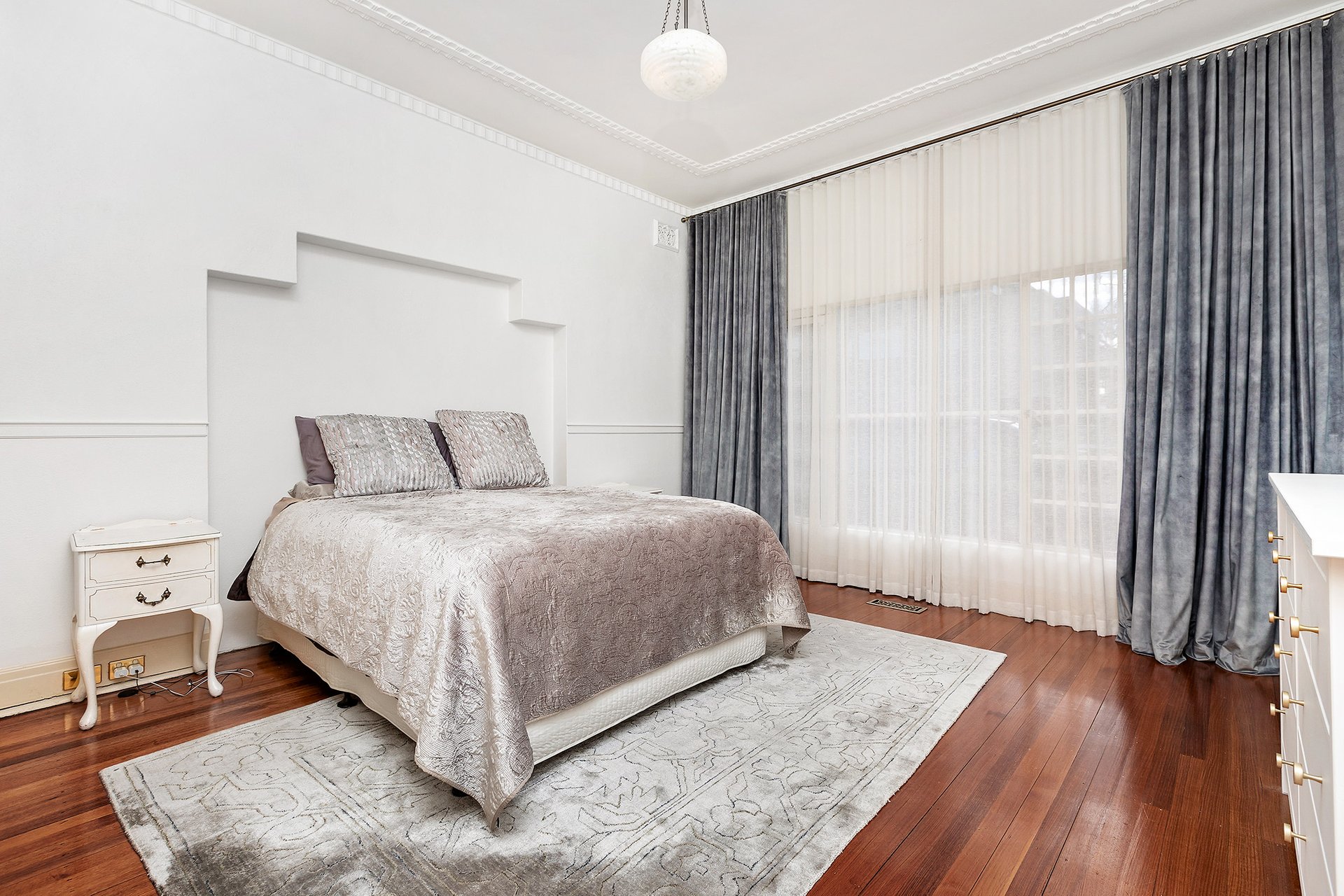 Property Gallery Thumbnail 5