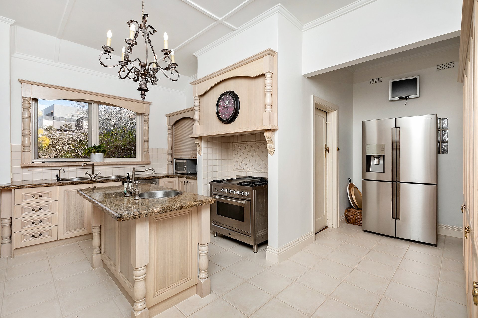 Property Gallery Thumbnail 4