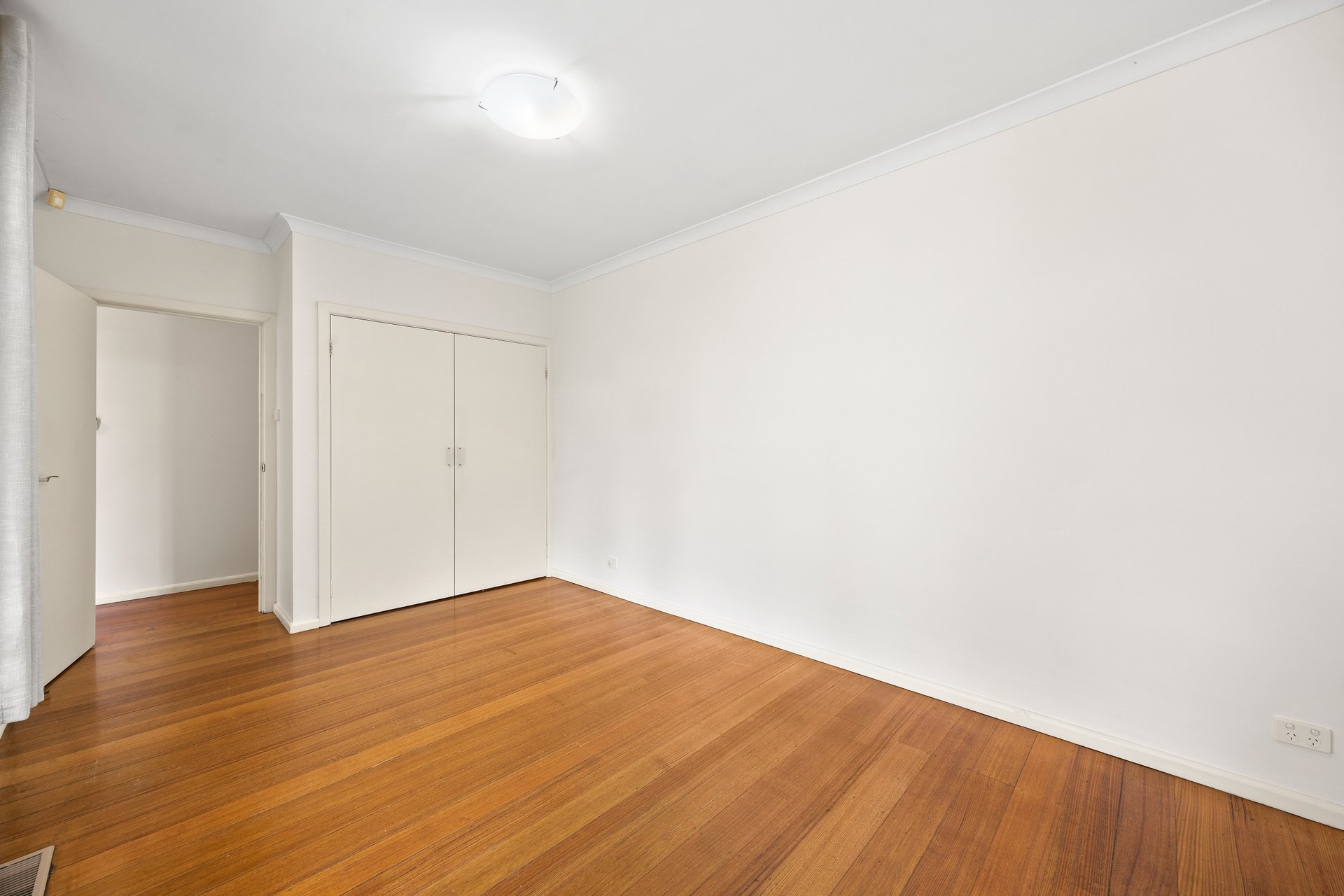 2 Teal Court, Forest Hill image 7