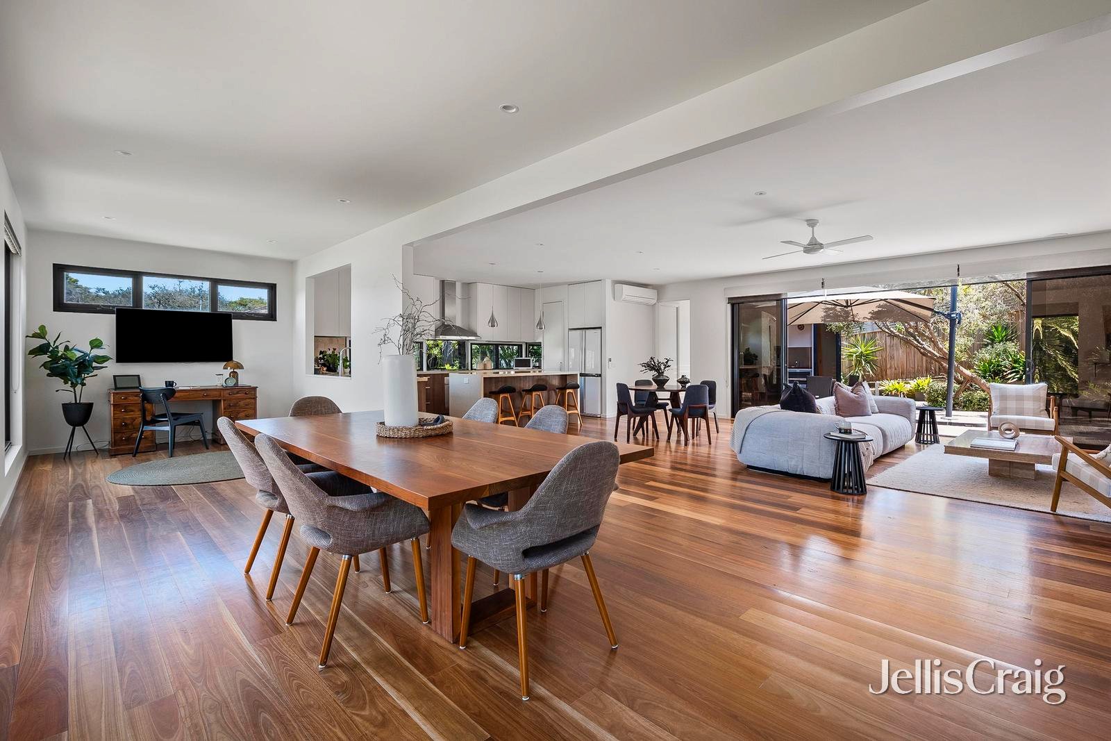 2 Terry Avenue, Sorrento image 4