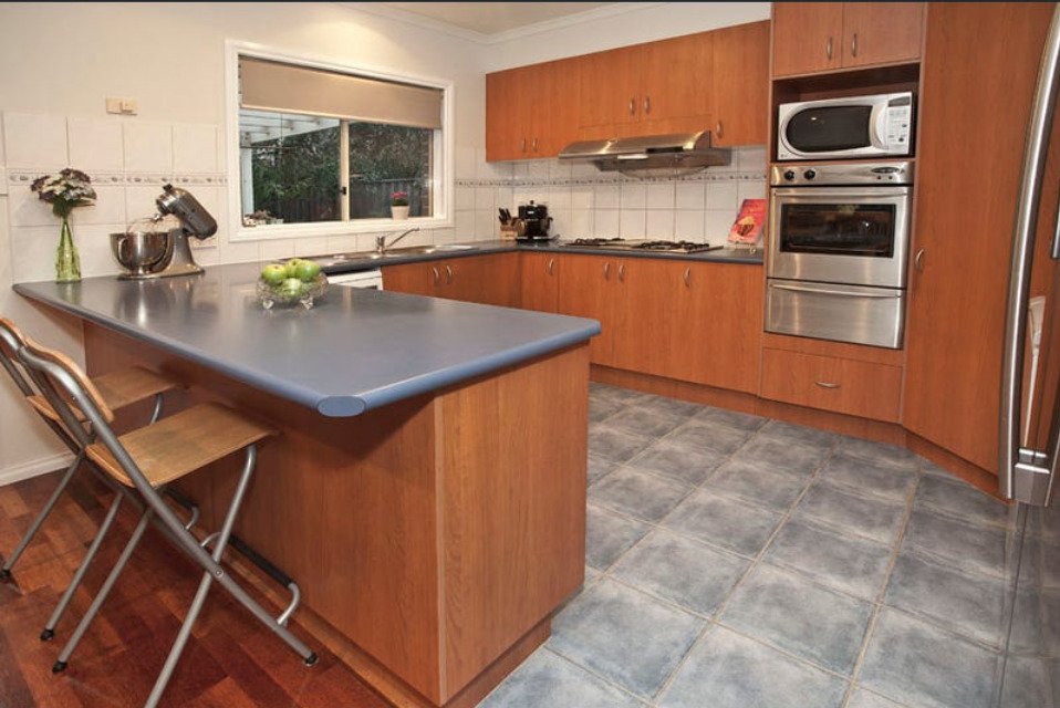 2 The Grove, Glen Waverley image 5