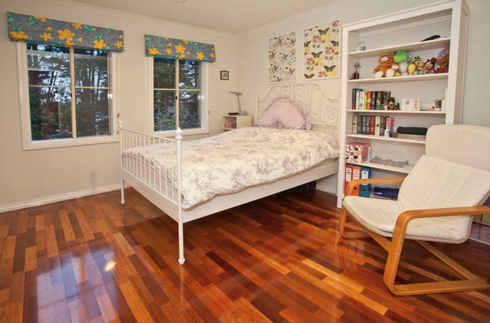 2 The Grove, Glen Waverley image 7