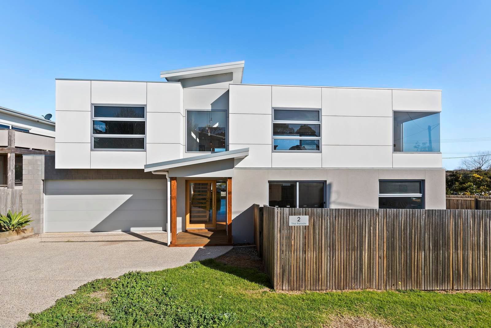Property Gallery - Main Image