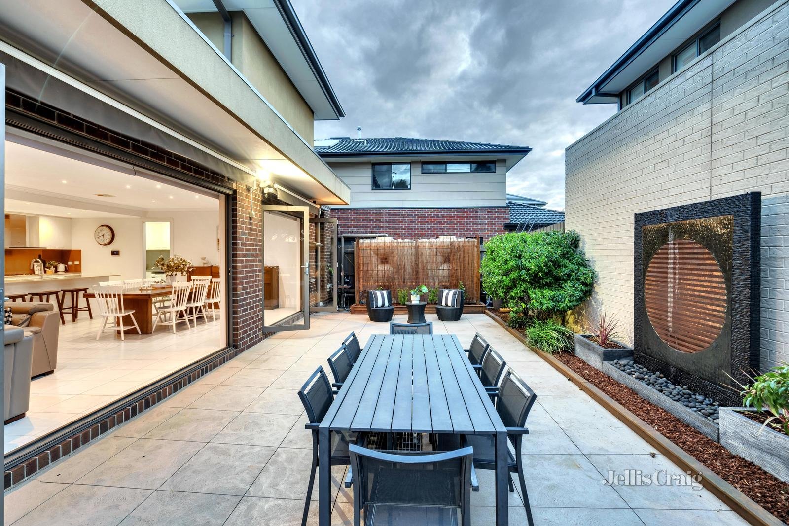 2 Thistle Street, Pascoe Vale South image 9