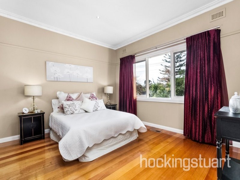 2 Thomas Street, Camberwell image 6