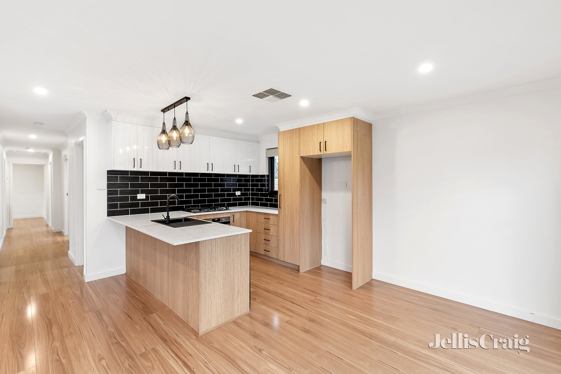 2 Todman Street, Watsonia image 3