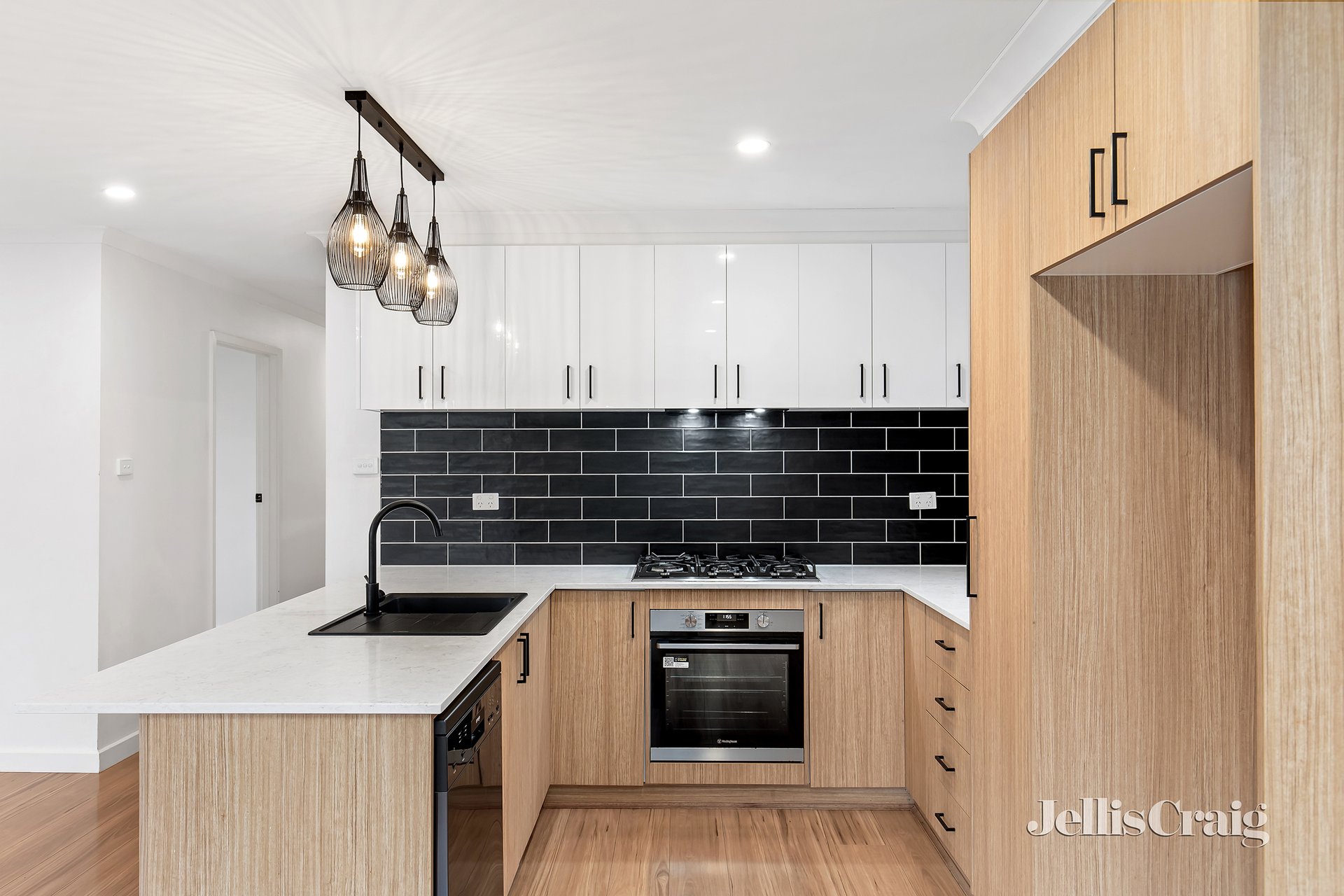 2 Todman Street, Watsonia image 4