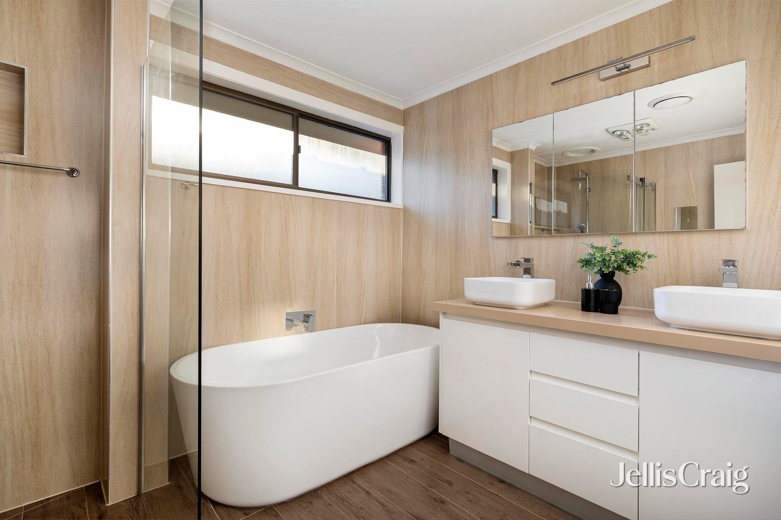 2 Toombarra Place, Greensborough image 16