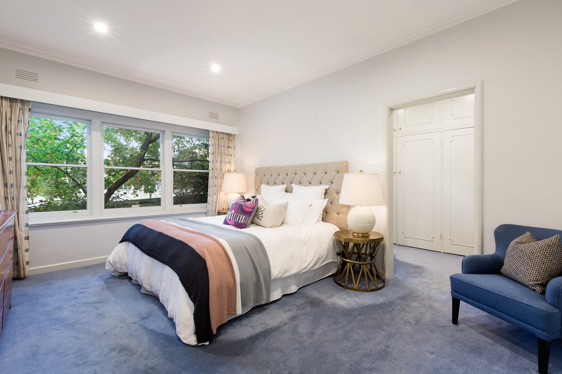 Property Gallery Thumbnail 2