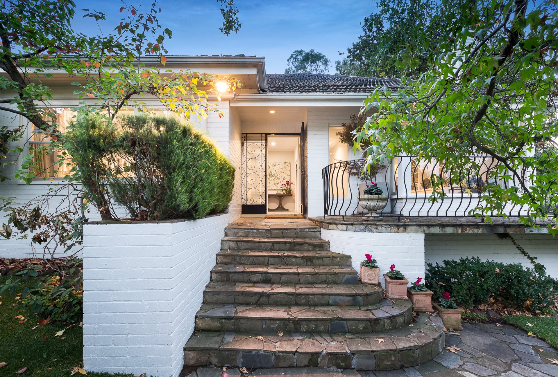Property Gallery Thumbnail 11