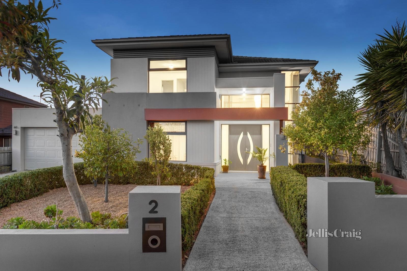 2 Tudor Court, Glen Waverley image 2