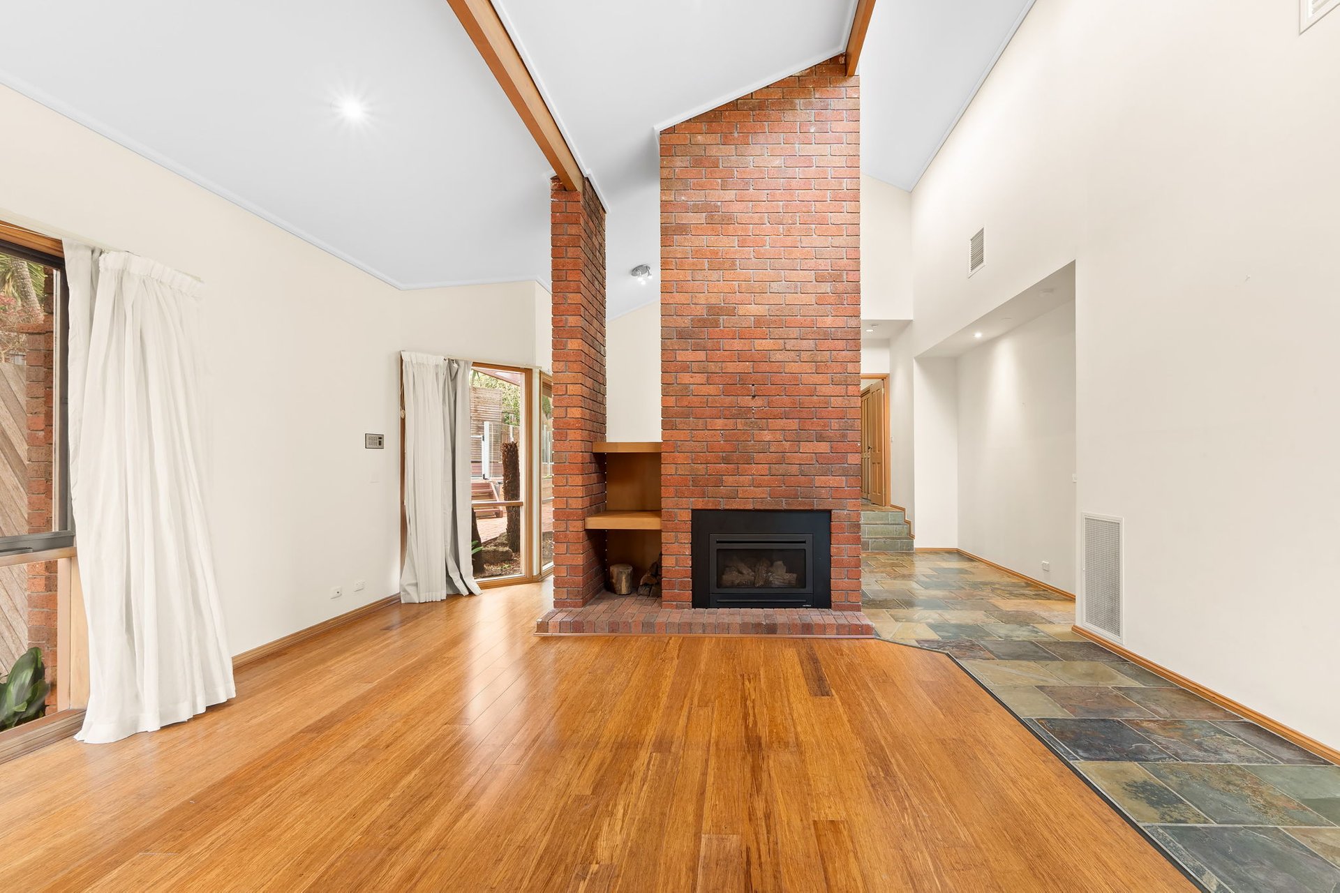 2 Tulip Court, Doncaster&nbsp;East image 3