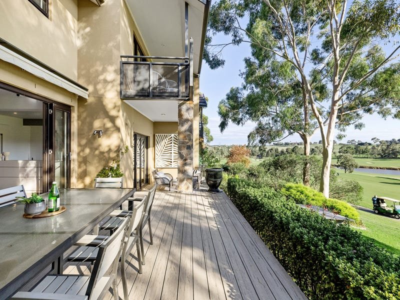 Property Gallery Thumbnail 11